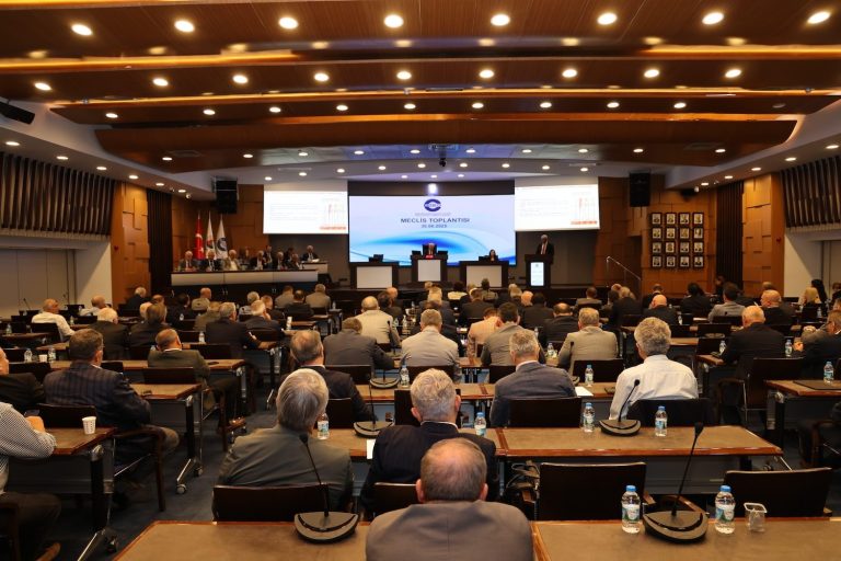 “Katma değerli ve nitelikli yatırımlar, Türkiye’ye ivme katacak”