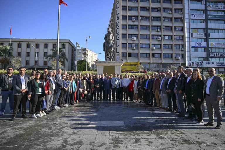 Bornova Muhtarlar Akademisi başlıyor