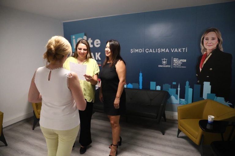 İş’te Konak 1 yılda 778 kişiyi iş sahibi yaptı
