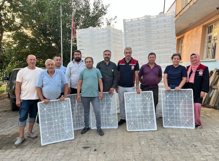 Kuru incirde gıda güvenliği için 19 bin kerevet dağıtıldı