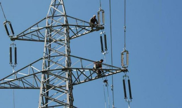 Elektrik üretimi, aylık ve yıllık bazda rekor kırdı