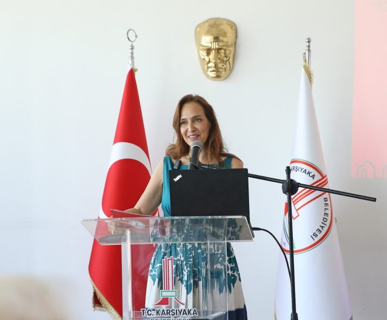 ‘Karşıyaka Kültür ve Turizm Rotası’ yola çıktı
