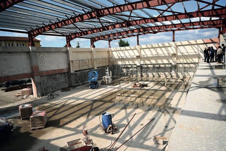 Sakarya Büyükşehir Belediyesi spor salonu yaptıracak