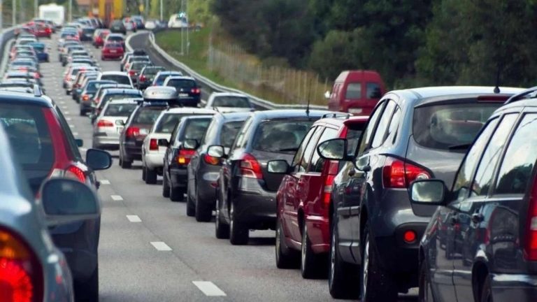 Trafiğe kaydı yapılan taşıt sayısı aylık %36,1 arttı