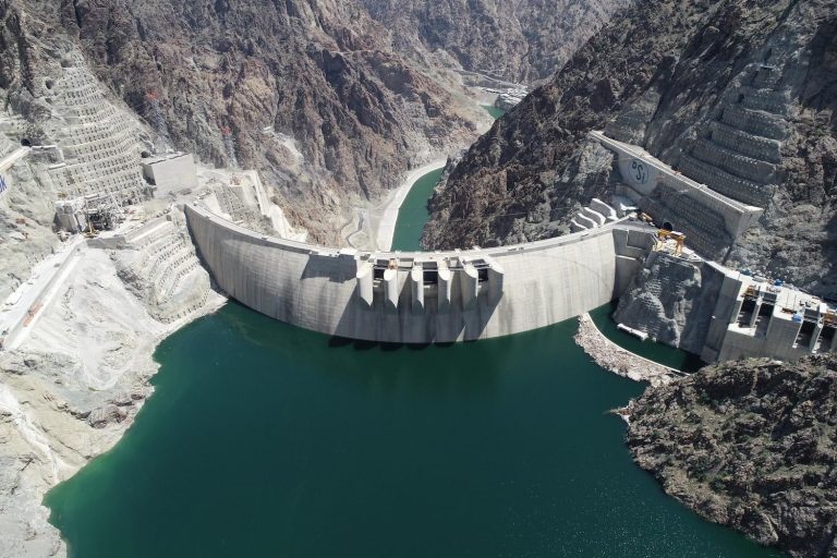 Yusufeli HES, yılda 2.5 milyon kişinin elektrik ihtiyacını karşılıyor
