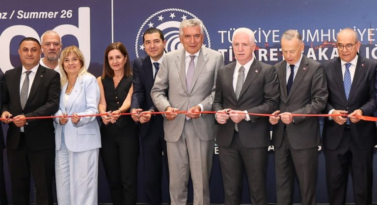 Ayakkabıda ithalat fren tutmuyor