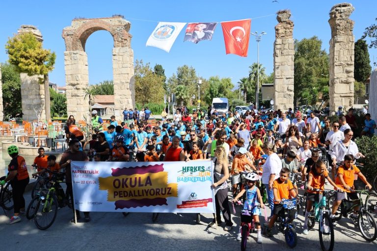 Efes Selçuk’ta ‘Avrupa Hareketlilik Haftası’ renkli görüntülere sahne oldu