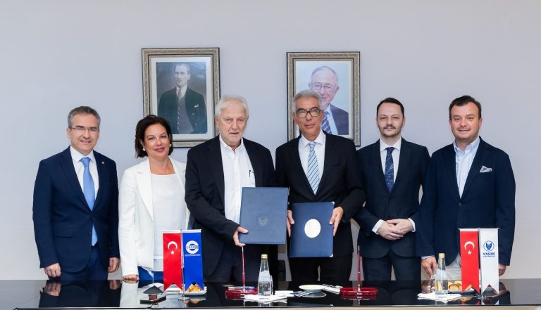 Öğrenciler mezun olmadan iş dünyasıyla buluşacak