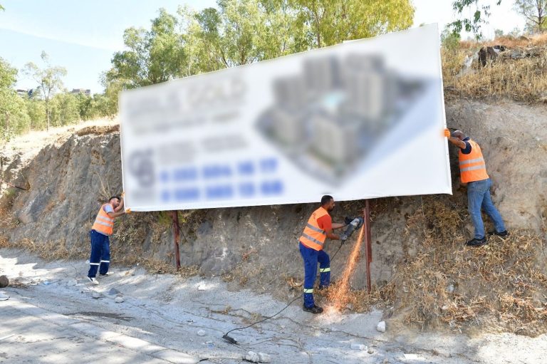 Belediye ekipleri kent estetiği ve güvenlik için sahada