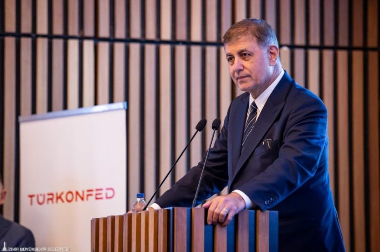 “Gerçek dönüşümün kamuda olması lazım”