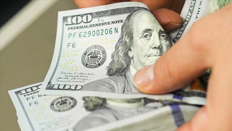 Cari denge temmuzda 1,8 milyar $ fazla verdi