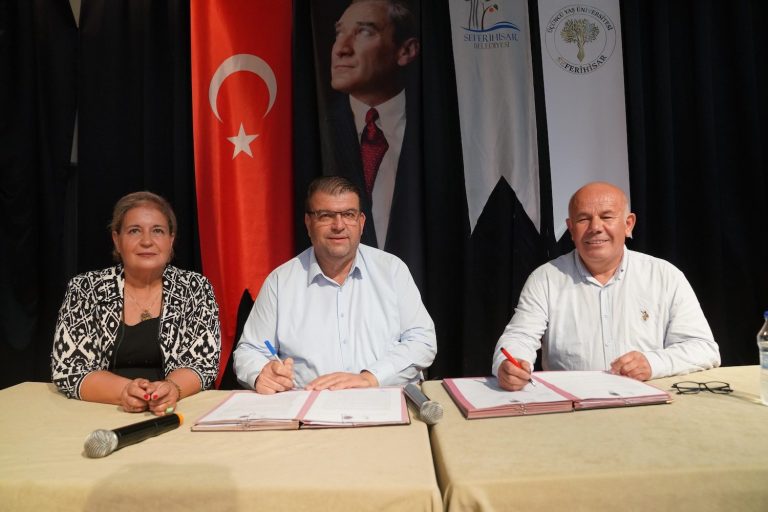 Seferihisar Belediyesi 3. Yaş Üniversitesi başlıyor