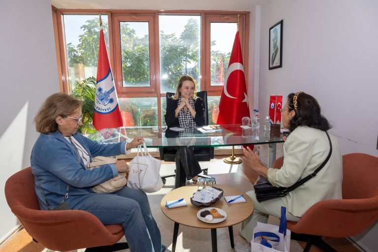 Konak’ta, Komşu Buluşmaları’nın ilki düzenlendi