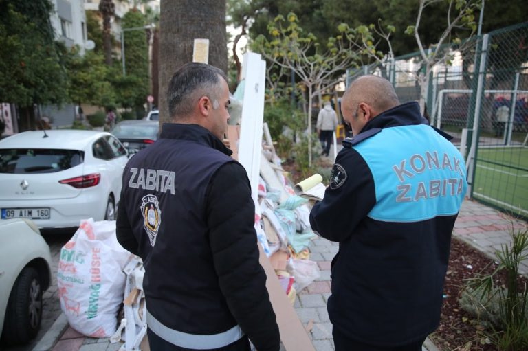 Konak’ta kaçak moloza geçit yok
