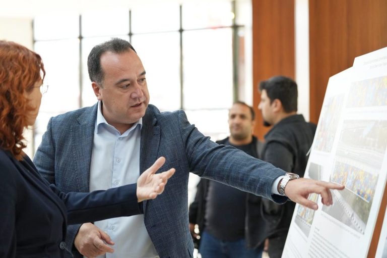 Genç sanatçılar, Manisa duvarlarını renklendirecek
