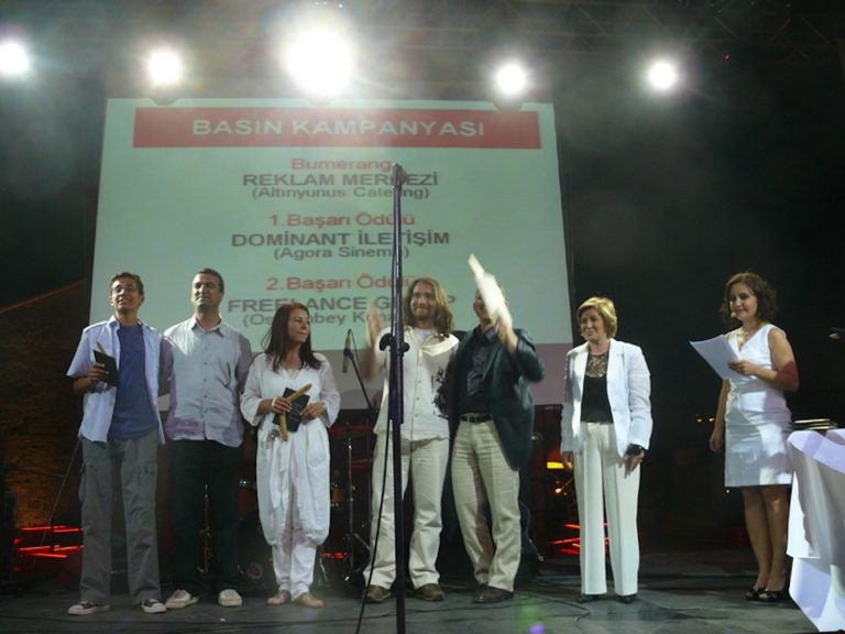 Bumerang Reklam Ödülleri geri dönüyor