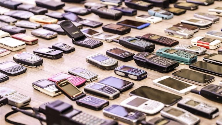 Sigara ve cep telefonunda ÖTV oranlarına düzenleme