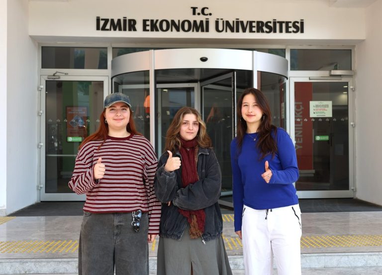 Filmleri çektiler, ödülleri kaptılar