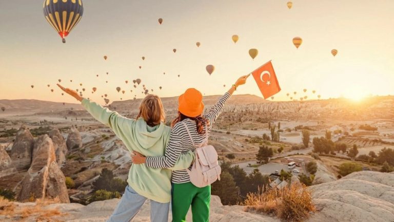 Hizmetler ihracatını eylülde yakaladık