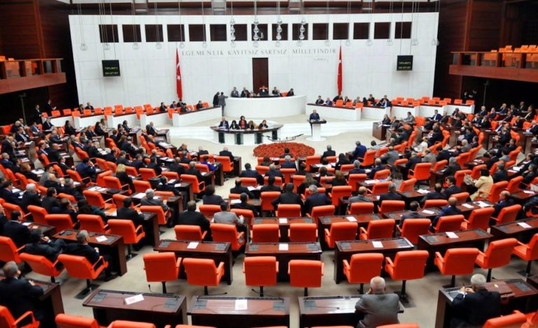 Yeni haftada bütçe görüşmeleri hız kesmiyor