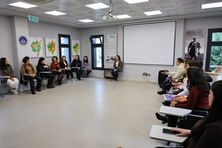 Kadın Dayanışma Merkezleri Ağı Efes Selçuk’ta bir araya geldi