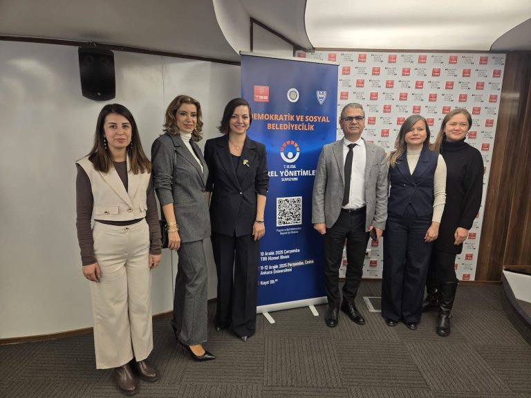 Karabağlar, Katılımcı Yönetim Modeli Ulusal Sempozyumu’nda