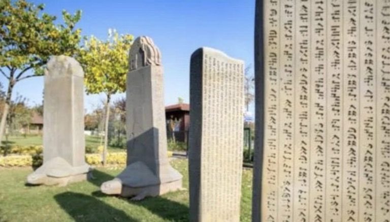 “UNESCO’nun tarihi kararı Türk dilinin küresel zaferidir”