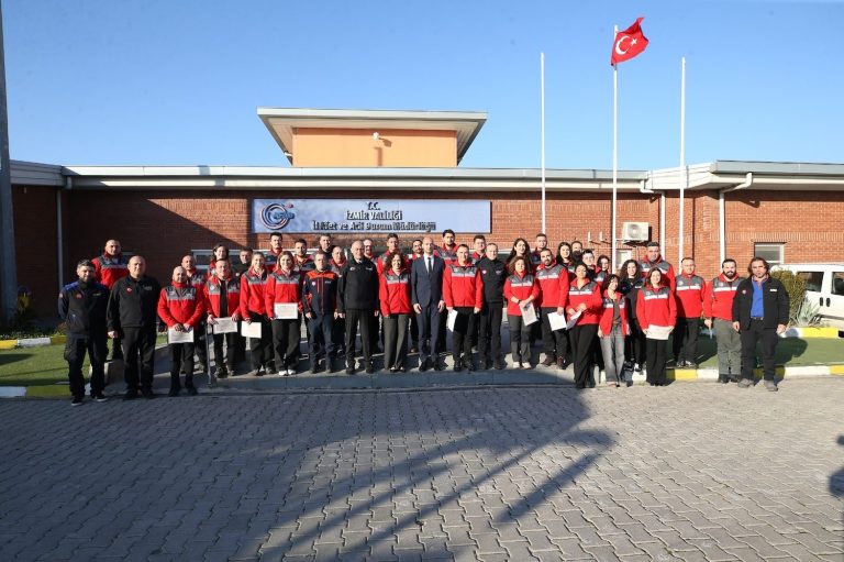 Karşıyaka’nın Arama Kurtarma Ekibi eğitimlerini tamamladı