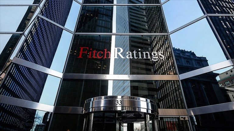 Fitch: Türkiye ekonomisi 2025’te %3,8 büyüyecek