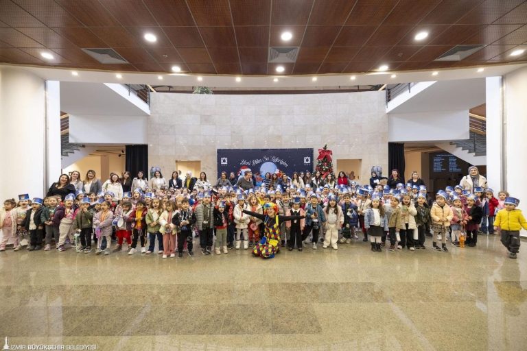 İZSU’dan yeni yıla miniklerle ‘Merhaba’