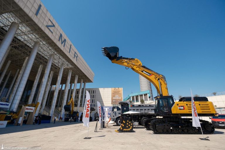 Fuarlar İzmir ekonomisine güç katıyor