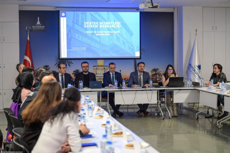 İzmir Esnaf Kurulu oluşturulması için çalışmalara başlandı
