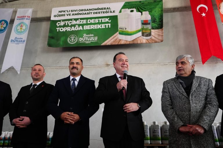Don zararına karşı Manisa’dan üreticiye sıvı gübre dağıtımı