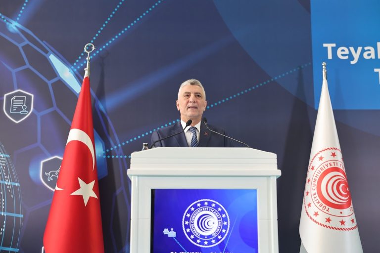 Bolat: İhracatta 400 milyar dolar hedefine yaklaştık
