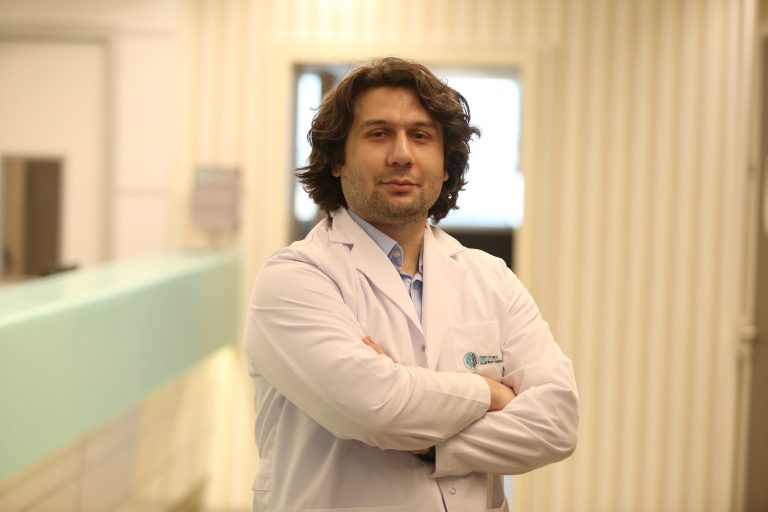 Bir tıkla başlıyor, hayatları dağıtıyor