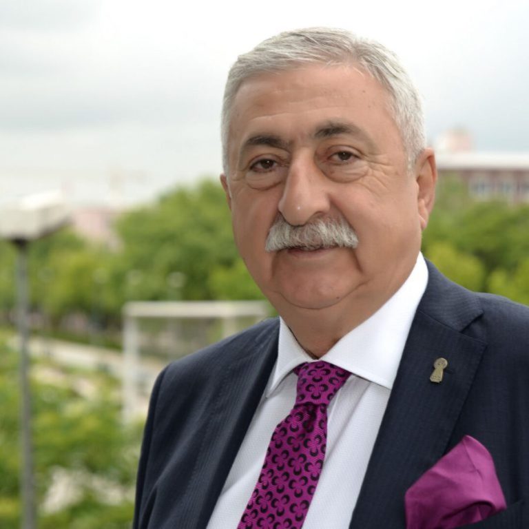 Esnaf ve sanatkârlar yeni yıldan ümitli