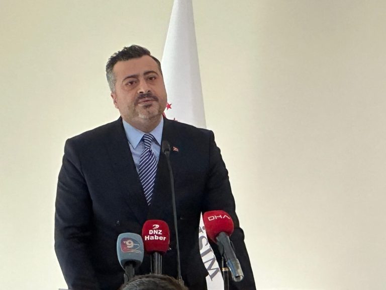 Genç iletişimciler dijital medyanın geleceğini tartıştı