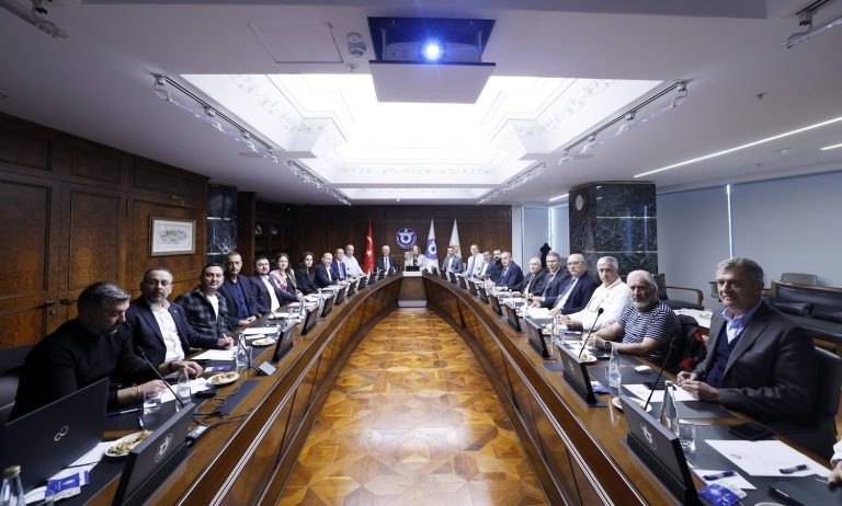 Çiçekçi 9 başlıkta çözüm arayışında