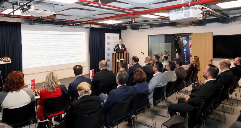 TÜGİAD Ege’den ekonomiye 3 boyutlu bakış