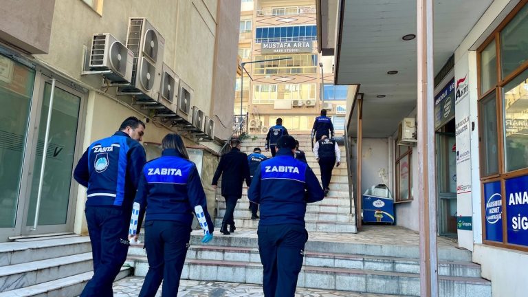 Aliağa’da zabıtadan Ramazan mesaisi