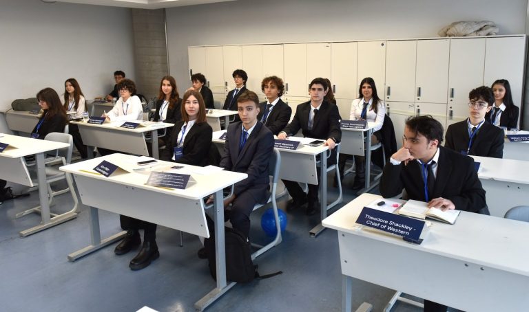 İAOSB, 25 farklı okuldan 400 öğrenci ağırladı