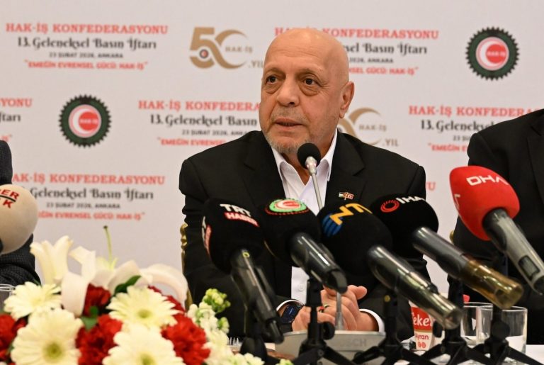HAK-İŞ, ev işçilerinin yasal güvencesi için çalışma başlattı