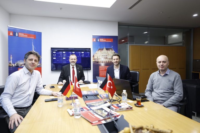 İzmir-Bremen hattında yoğun iş trafiği