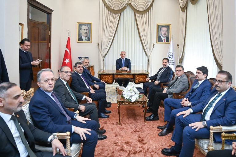 Hatay’da tarihi eserler aslına dönüyor