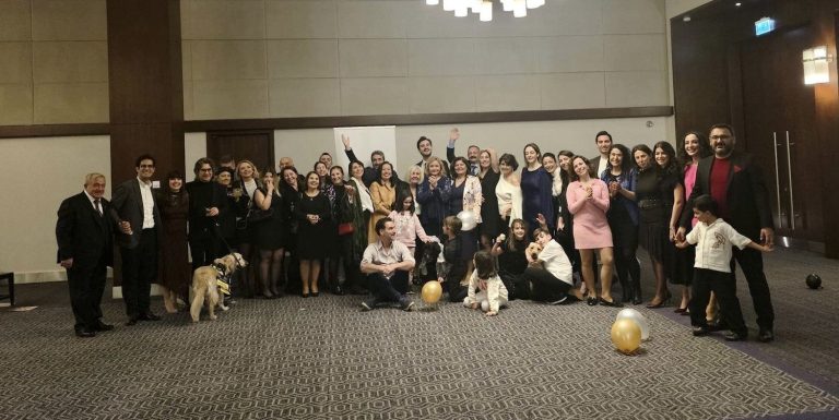 Türkiye’nin ilk rehber köpeği emekli oldu 