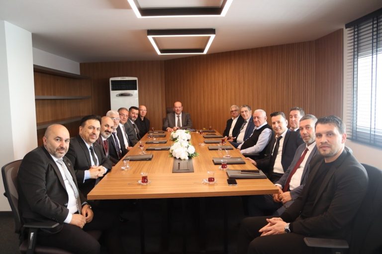 Emniyet, esnaf ve finans kurumlarıyla güçlü iş birliği mesajı