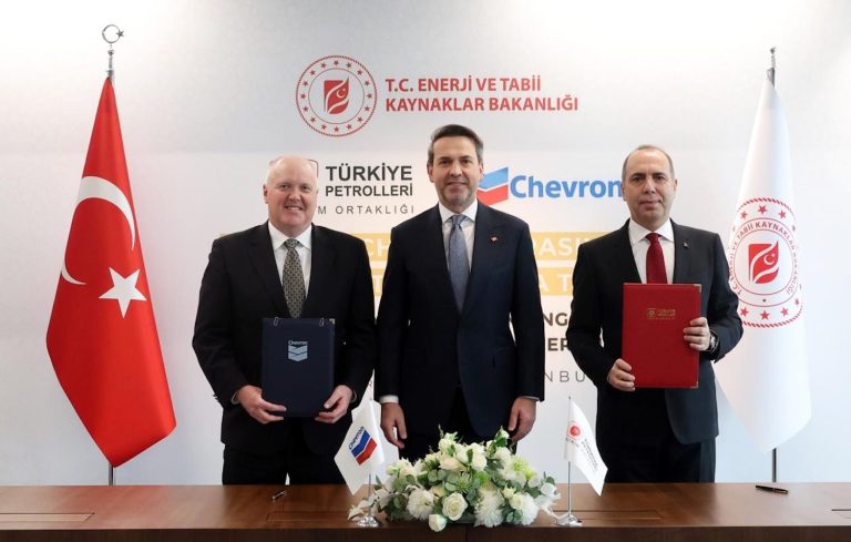 Petrol ve doğal gaz arama ve üretiminde bir anlaşma daha: Türkiye Petrolleri ile Chevon el sıkıştı