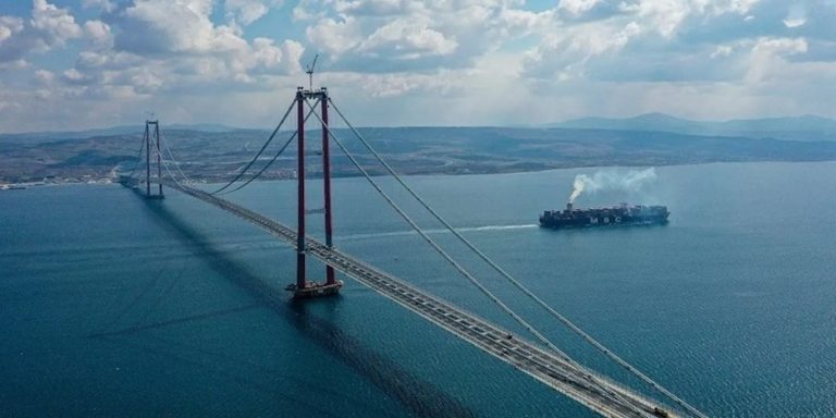 İstanbul Boğazı’ndan 2025’te 40 binden fazla gemi geçiş yaptı