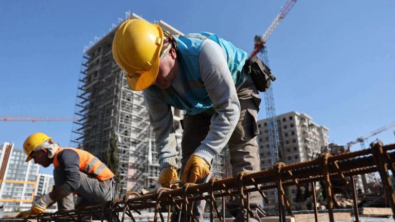 İnşaat maliyet endeksi ocak ayında %9,87 arttı