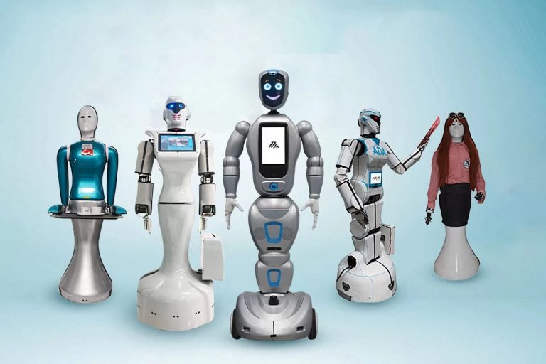 “Robotlarla el ele yepyeni iş yapış şekilleri ortaya koyacağız”